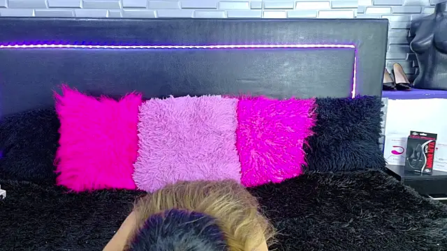 SeraphynLuxora 现场XXX聊天