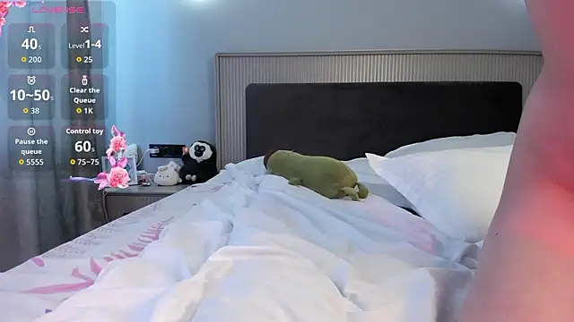 lovelymikky: απευθείας συνομιλία ΧΧΧ