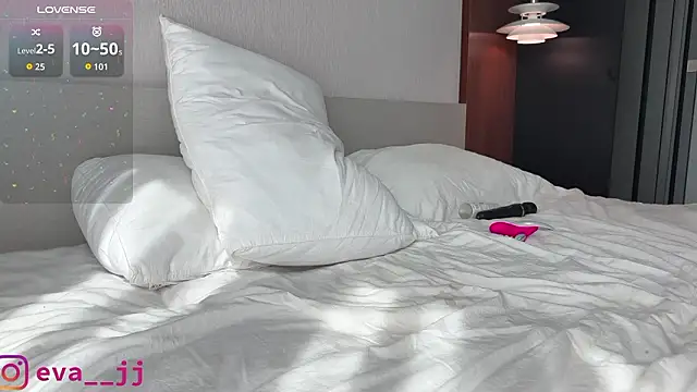 Eva_JJ Chat XXX in diretta