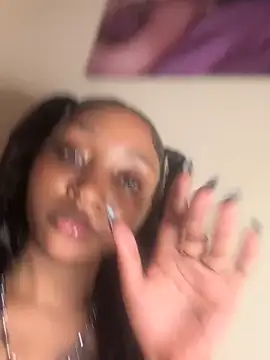 Ruthlessvee 现场XXX聊天