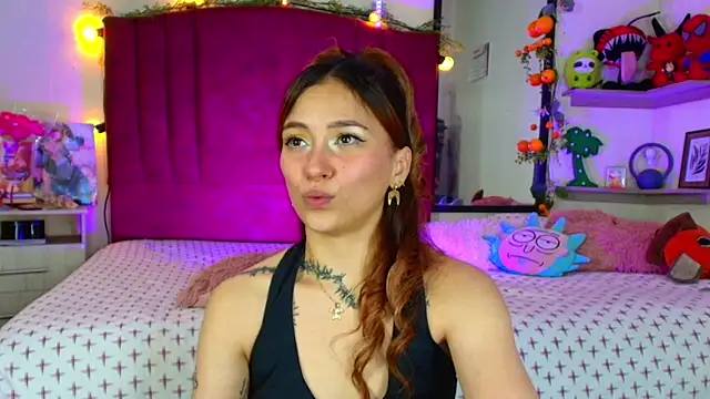 Chat XXX en directo de alisson_zafiro_