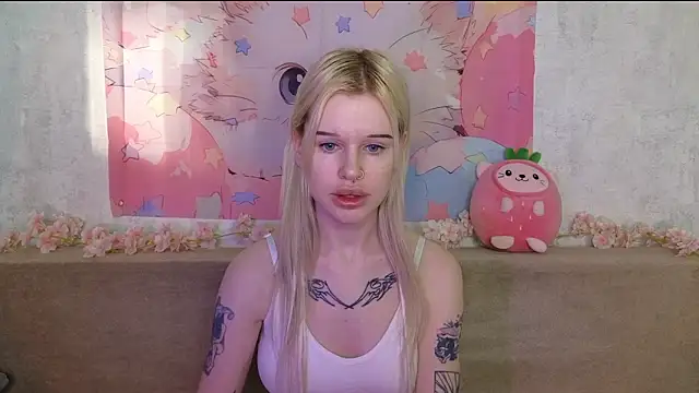 Chat XXX en directo de HoneyGold_