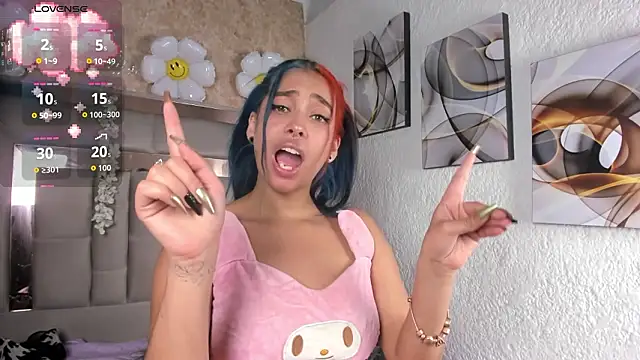 Cristall_ravven Adlı Modelin Canlı XXX Sohbeti