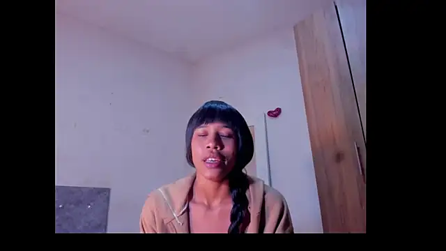 Chatroom XXX en direct de bad_girl_xxx