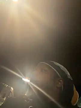 HaloRodeoLover2 live XXX chat