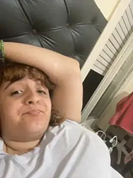 Chat XXX en directo de Bombon_ok