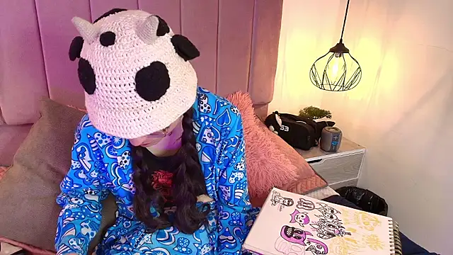 Hanabie_ Show in webcam