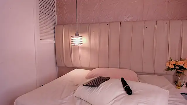 avy_st's Live XXX Chat