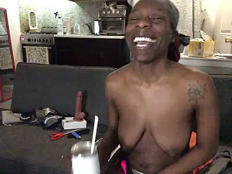 littyleesh1 লাইভ XXX চ্যাট