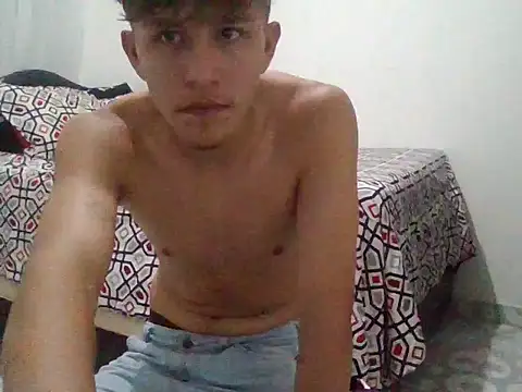 Chatroom XXX en direct de johnny_blake_