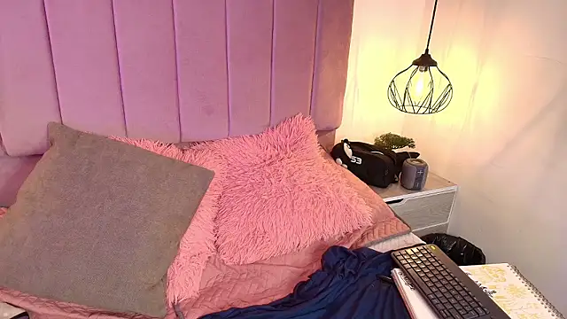 Hanabie_ – Naživo XXX chat