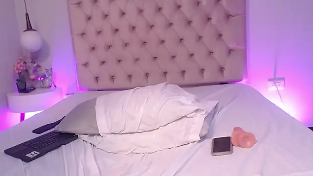 Kiri_Black_のライブXXXチャット