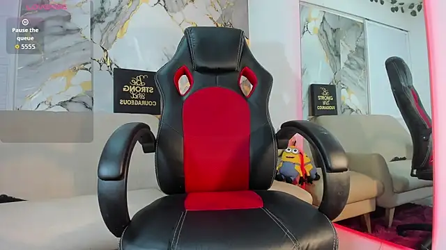 ryan_carter08 Adlı Modelin Canlı XXX Sohbeti