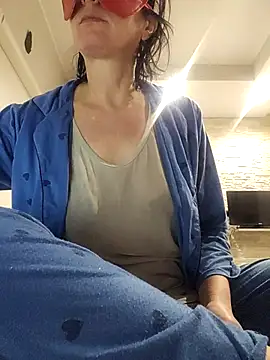 Vagabondainnamorata Show in webcam