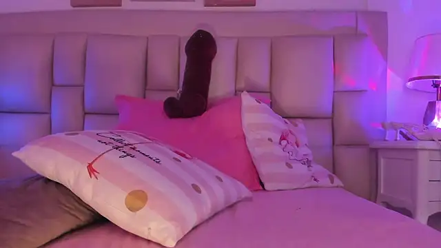 แชท XXX สดของ Yourwishisme_val