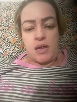 Chat +18 de Alerquinasc ao vivo