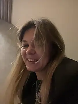 Chat +18 de _Lisa_ ao vivo