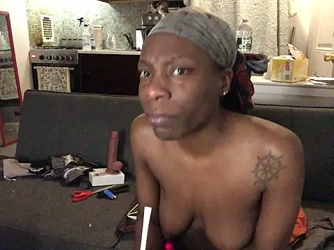 Chat XXX ao vivo de littyleesh1