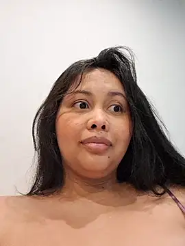 دردشة Alessandraa- الجنسية المباشرة