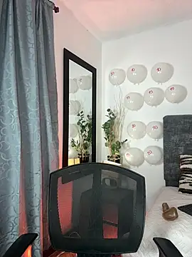 kem_hott Adlı Modelin Canlı XXX Sohbeti