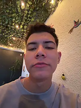 Czat XXX na żywo – FireGuy_99