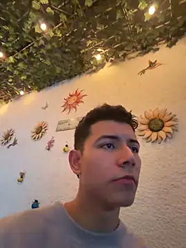 Онлайн чат XXX FireGuy_99