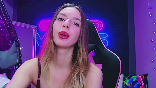 CoraVex élő XXX-chatje