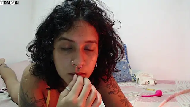 Czat XXX na żywo – AlinaWoolf_