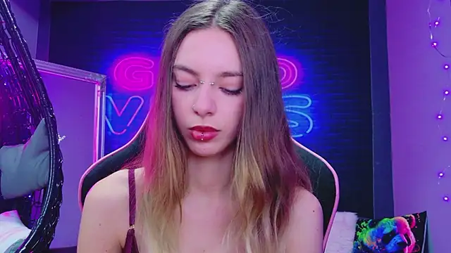 دردشة CoraVex الجنسية المباشرة