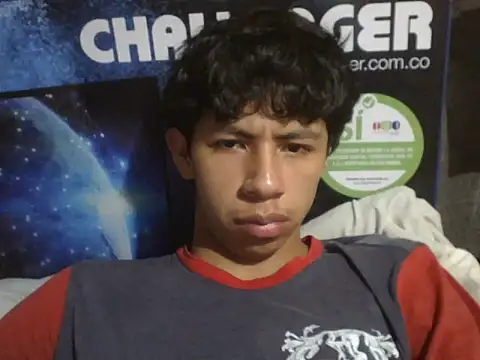 Carlos_Albert02 라이브 XXX 채팅