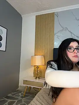 VioletaMaddoxのライブXXXチャット