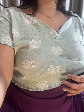 Show de Maggi-is-back na webcam