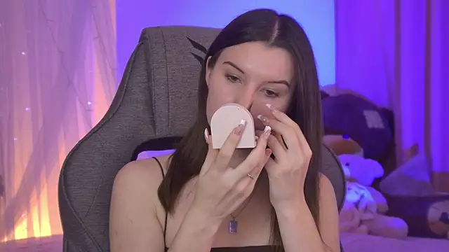 AgataWillis élő XXX-chatje