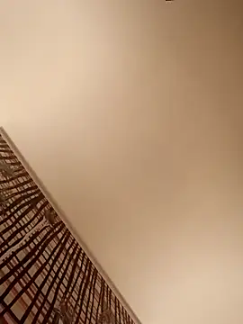 Lilahstello50 现场XXX聊天