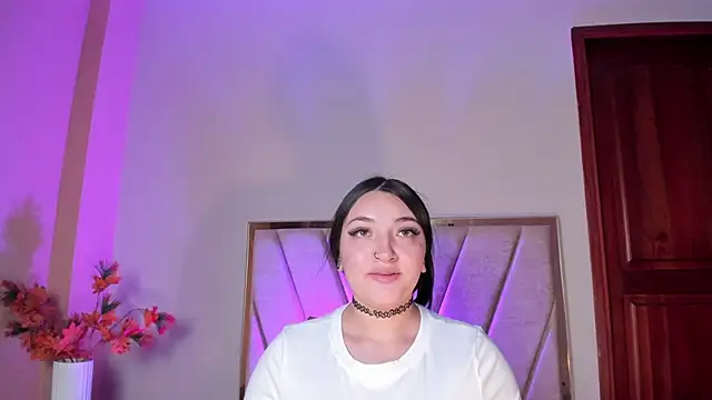 LilithEsme élő XXX-chatje