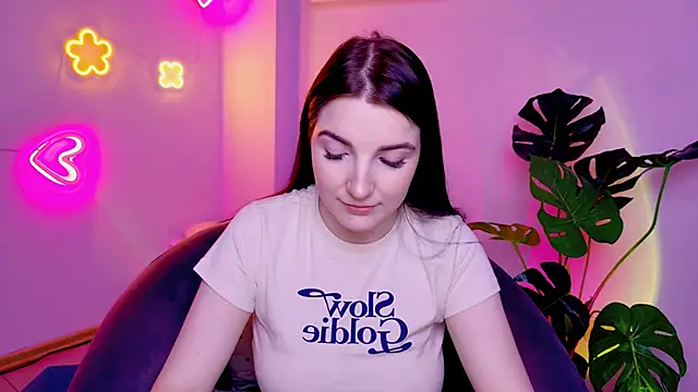 AliceChanel's Live XXX Chat