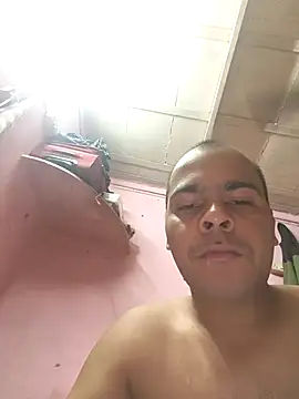 Vickyrajput009のライブXXXチャット