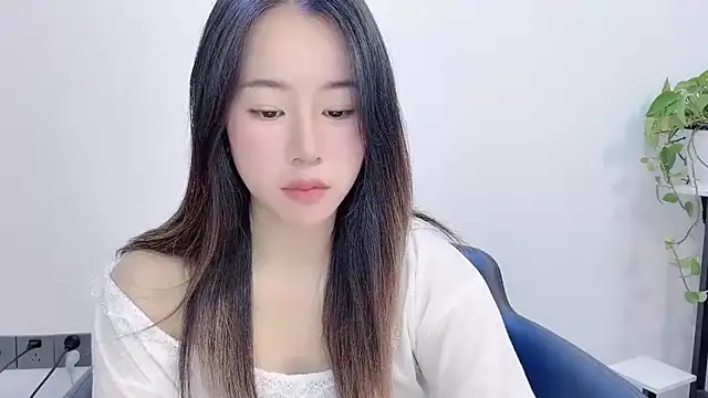 chloe-01 Adlı Modelin Canlı XXX Sohbeti