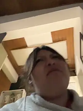 Larissa_Antonella: онлайн-секс-чат