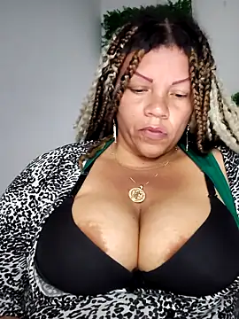 Pokazy przed kamerką – Eva_Luxei