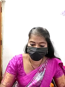 tamil_Sigappu_Roja Live XXX-chat