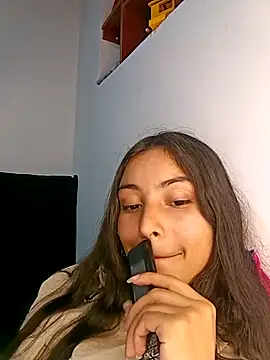 hotwife26 Adlı Modelin Canlı XXX Sohbeti