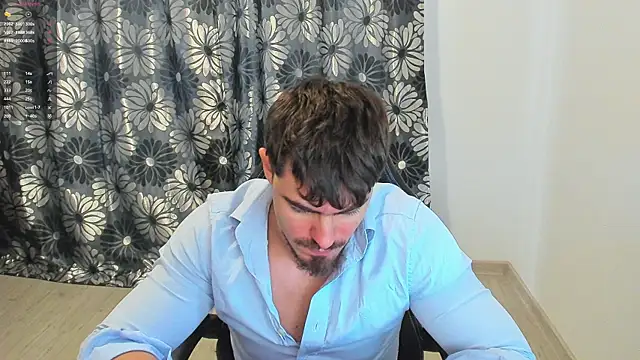 Pokazy przed kamerką – greekgod199