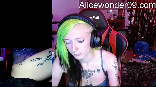alicewonder09's Live XXX Chat