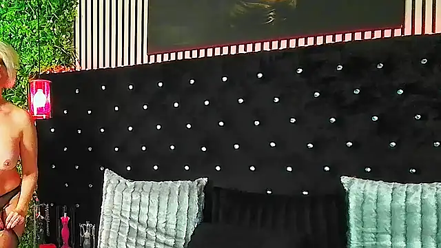 InannaStar Webcam Show