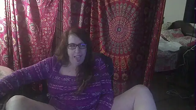 Ireallysquirt's Live XXX Chat