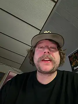 mgross8966 Webcam Show