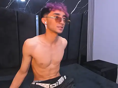 KrisX_hl – Naživo XXX chat