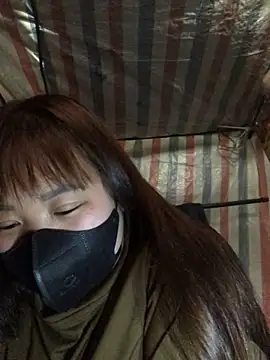 Mie-moe Pertunjukan Webcam