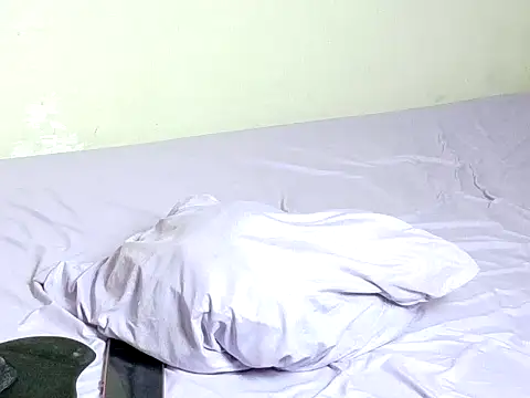 Chat XXX ao vivo de MILANGELA25